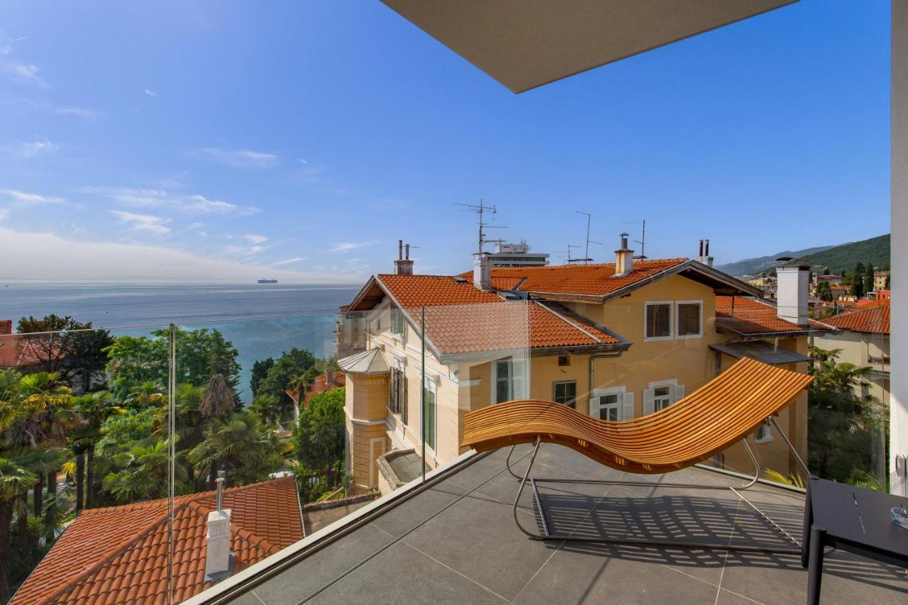 Luxury Apartment Iris Adriatica ***** Opatija Bagian luar foto