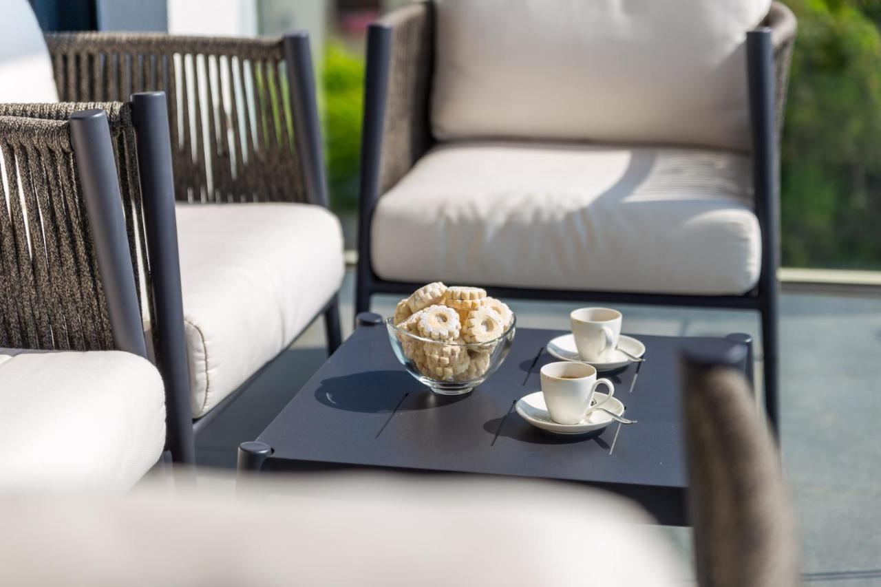 Luxury Apartment Iris Adriatica ***** Opatija Bagian luar foto