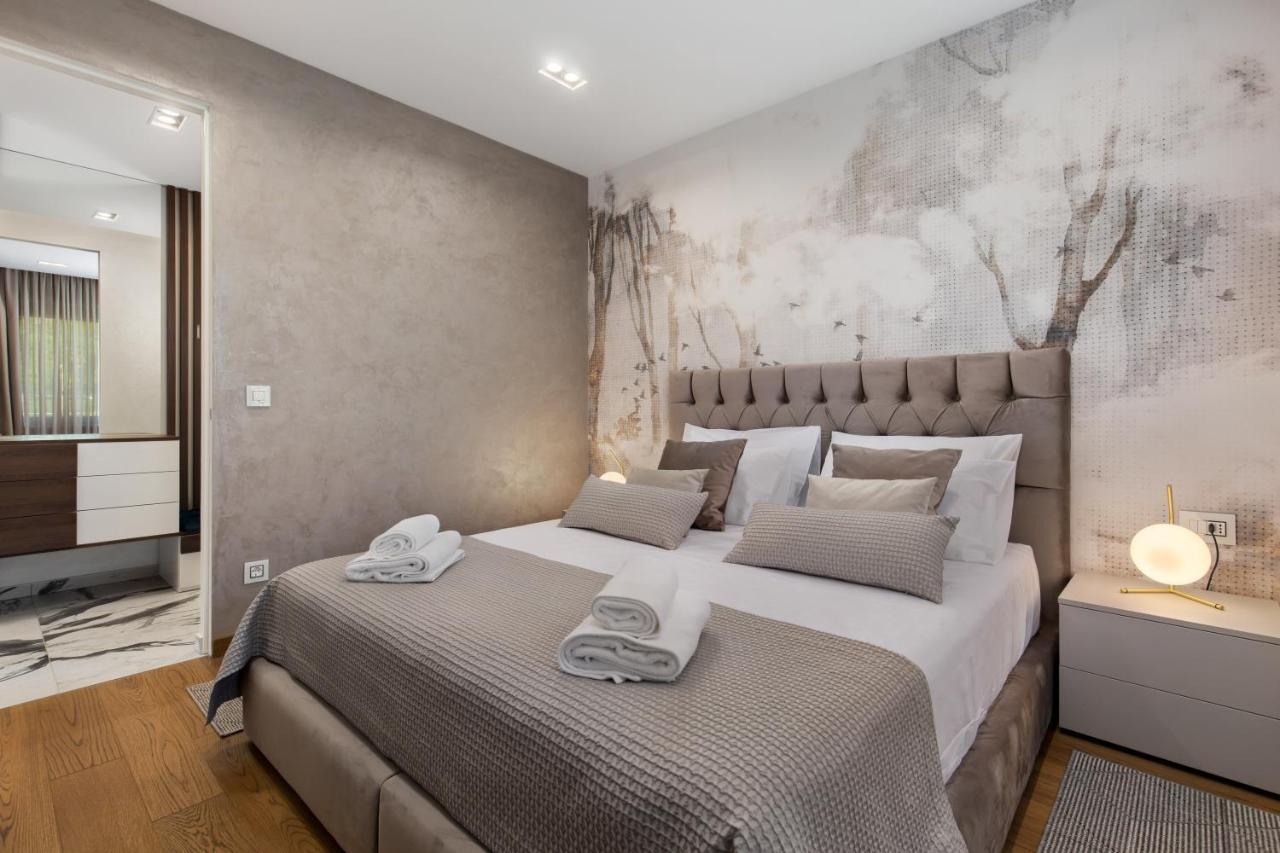 Luxury Apartment Iris Adriatica ***** Opatija Bagian luar foto